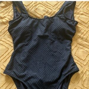 Cupshe Navy Blue Textured One Piece Swimsuit Lg. NWT